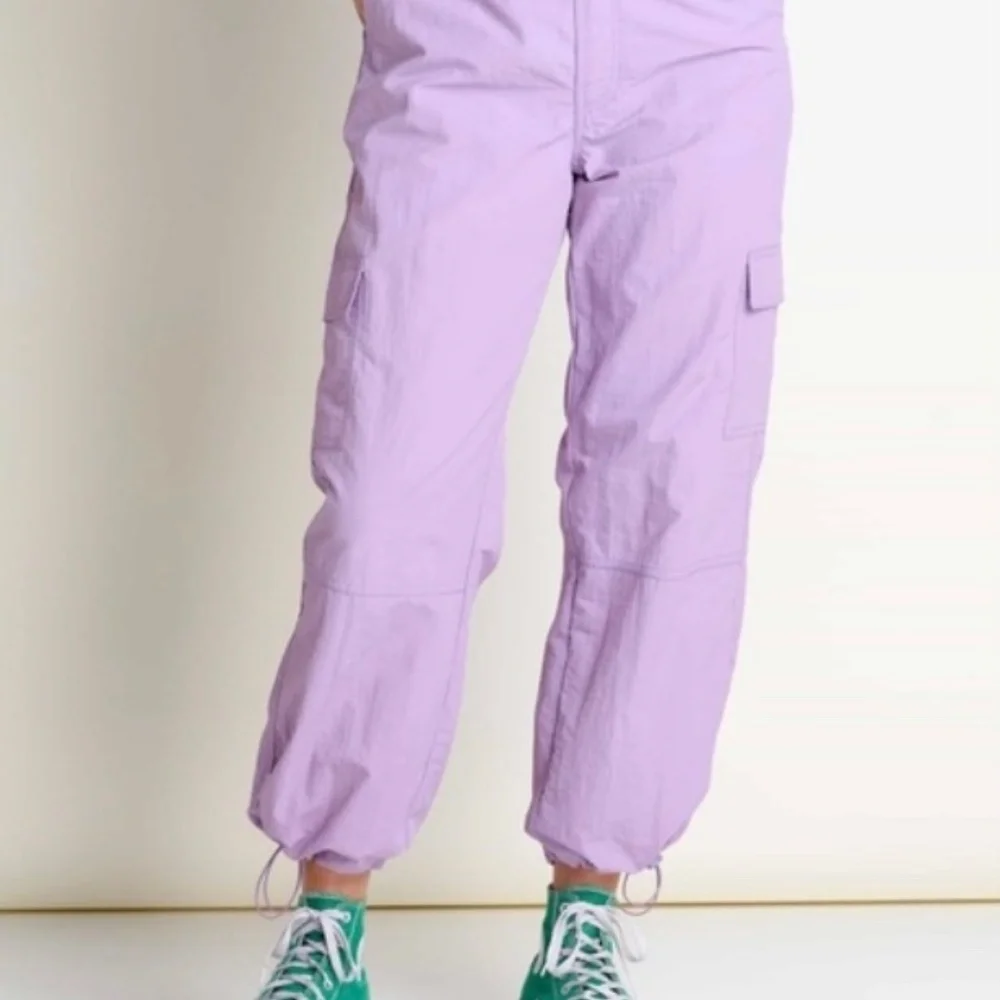 NWT Toad&Co Orchid 100% Recycled Nylon Cinchable Hiking Pants - Picture 4 of 7